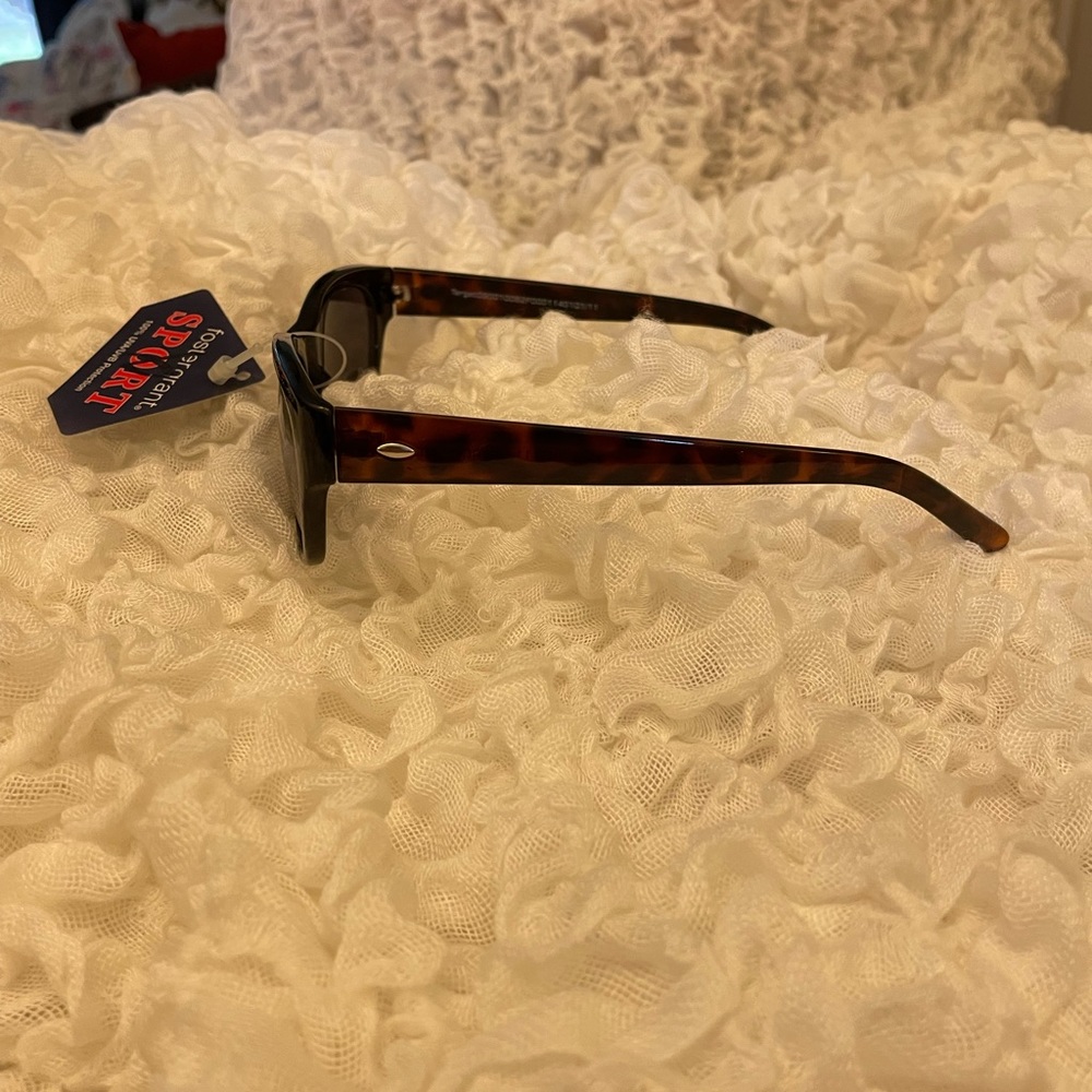 💥NWT💥 Foster Grant Sunglasses - Picture 7 of 7